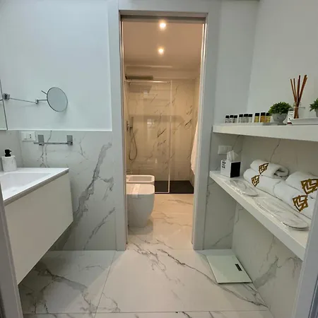 Appartement Maisons Via Torino Milaan